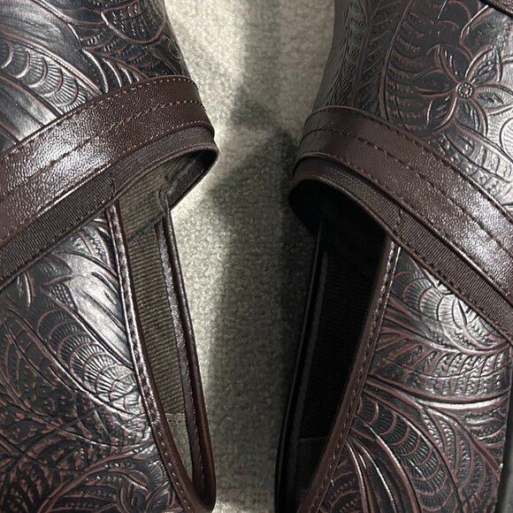 Easy Street Origin Brown Tool Floral Comfort Clogs Women's Size 8 WIDE - Picture 11 of 16